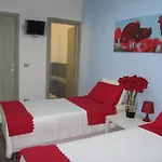 Bed & Breakfast Mare Di La Finestra Sul Porto 3*