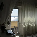Mare Di La Finestra Sul Porto Augusta