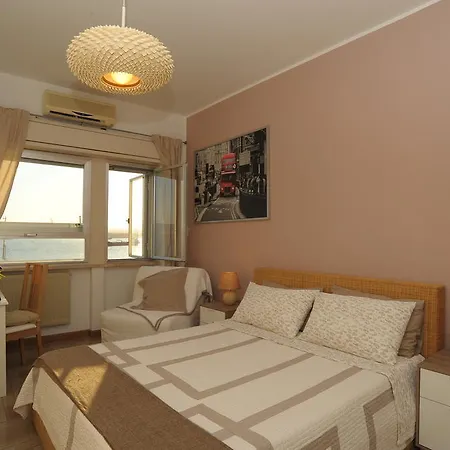 Bed and breakfast Mare Di La Finestra Sul Porto *